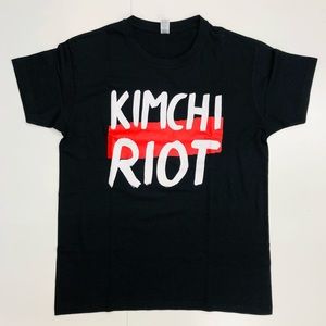 KIMCHI RIOT BLACK TEE (S)